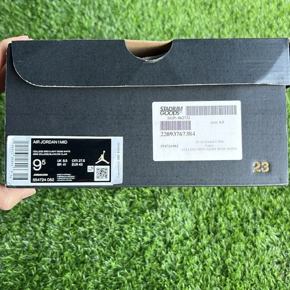 AIR JORDAN 1 MID Linen size 9.5 - Picture 10 of 10